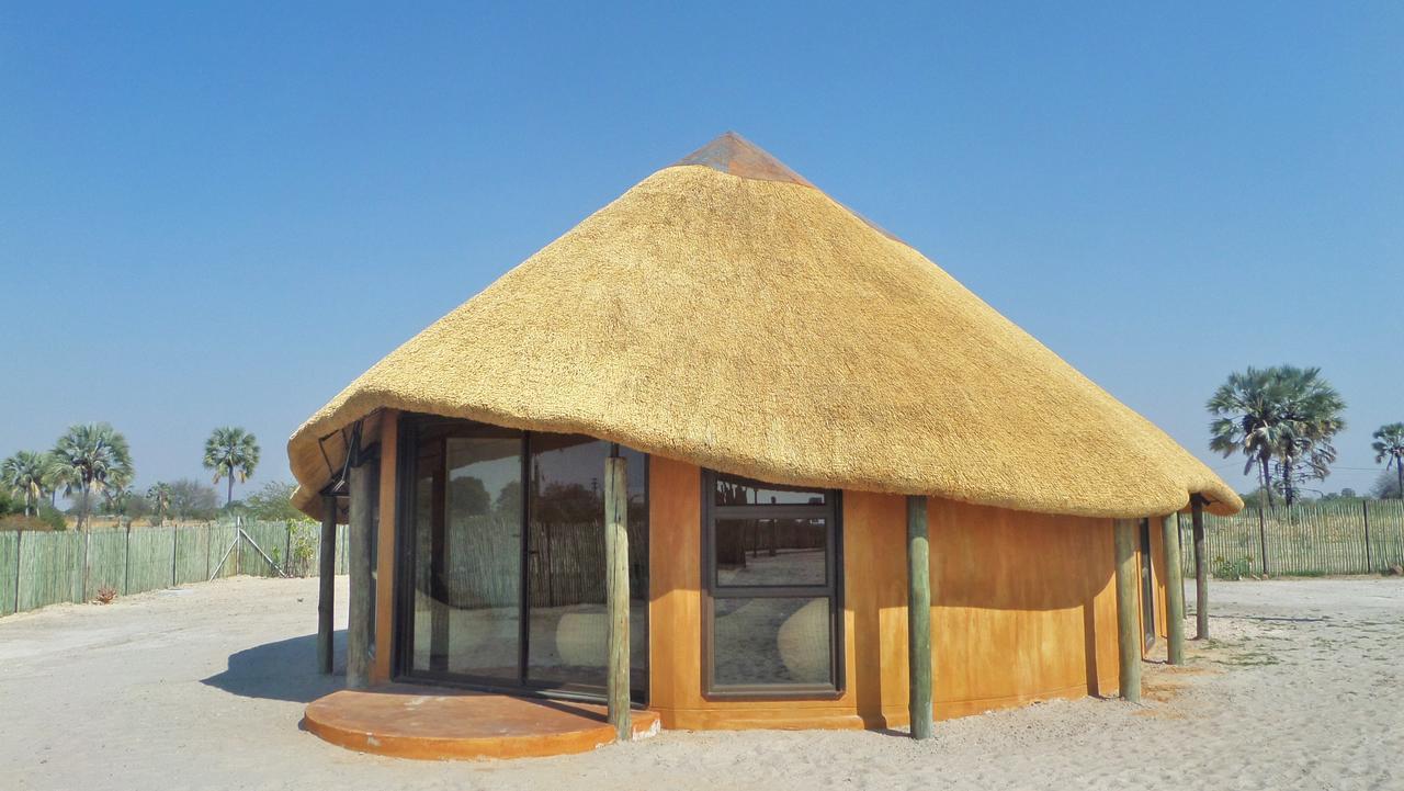 Ongula Village Homestead Lodge Omupumba Ruang foto